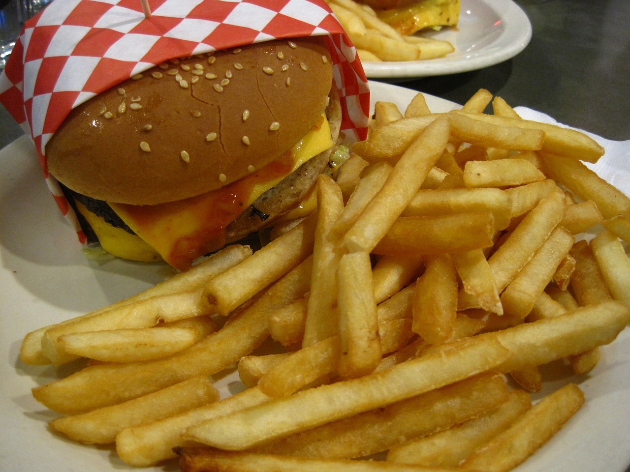 Dieta amerykańska – co to jest i jakie są jej skutki dla zdrowia?